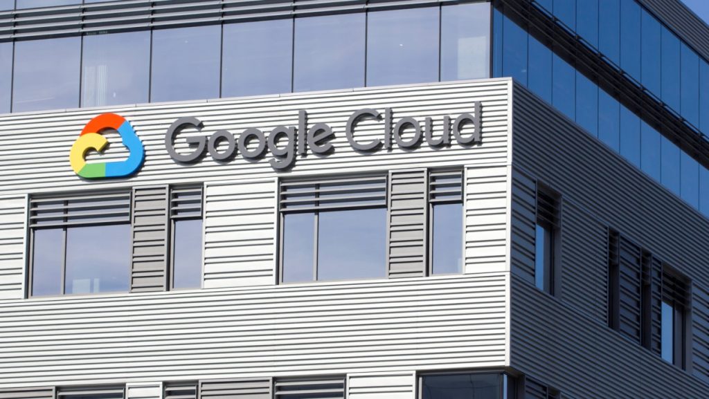 google new cloud region