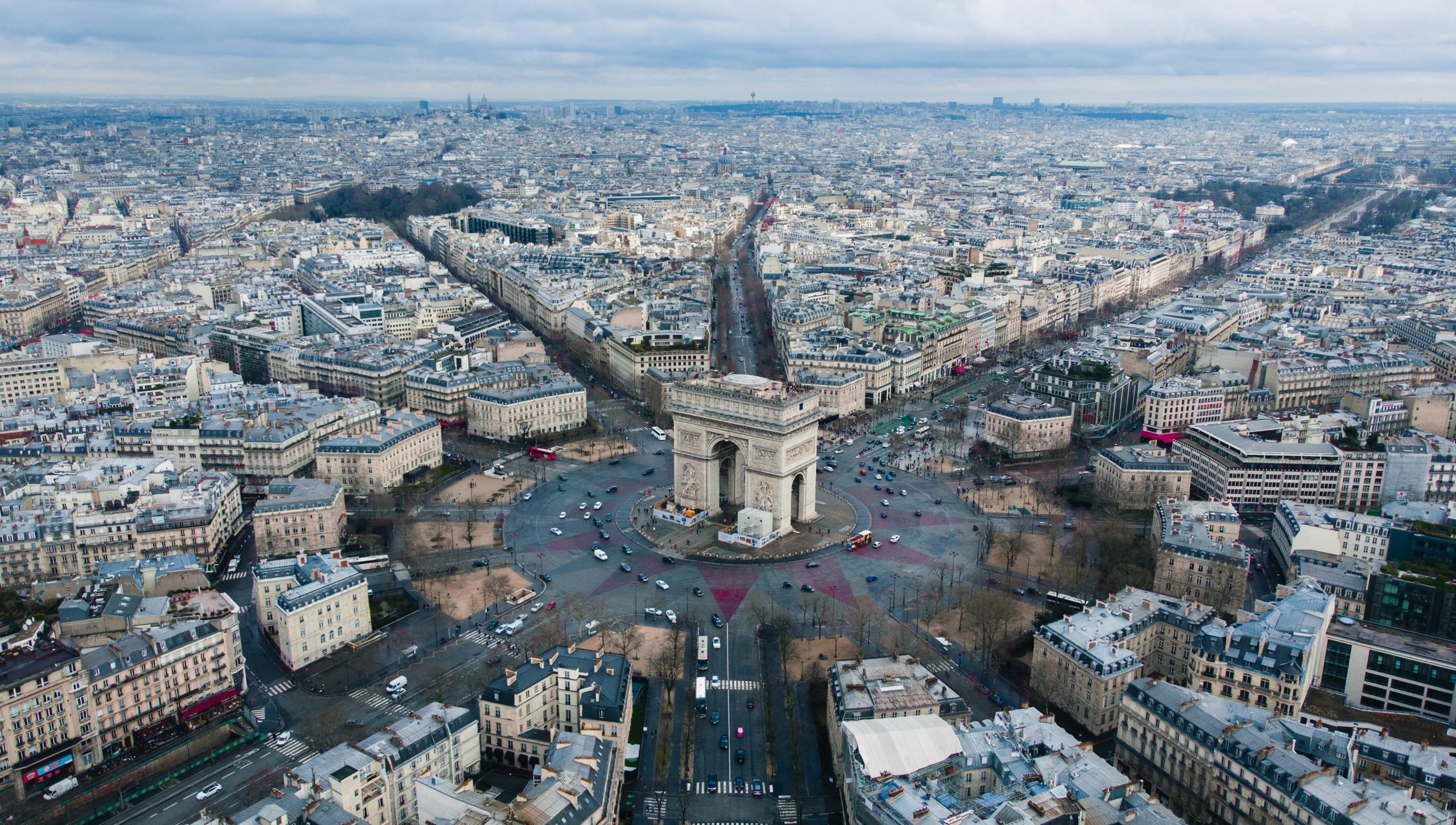 france invests in cloud computing